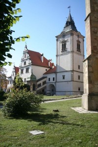 1344848717_levoca_radnica_3-200x300